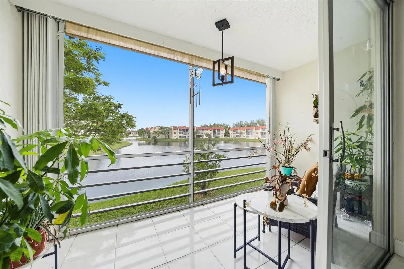 2900 Sunrise Lakes Drive W # 201, Sunrise FL 33322 photo 2