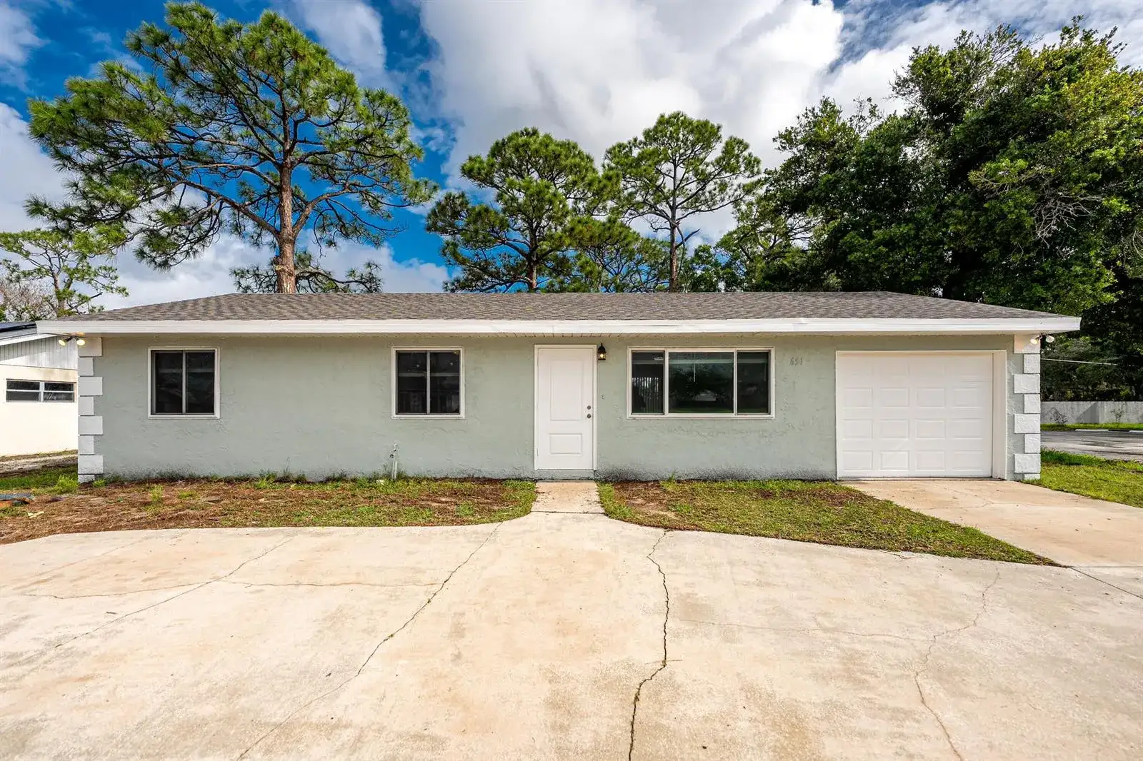 651 SE Port St Lucie Boulevard, Port St. Lucie FL 34984 photo 4