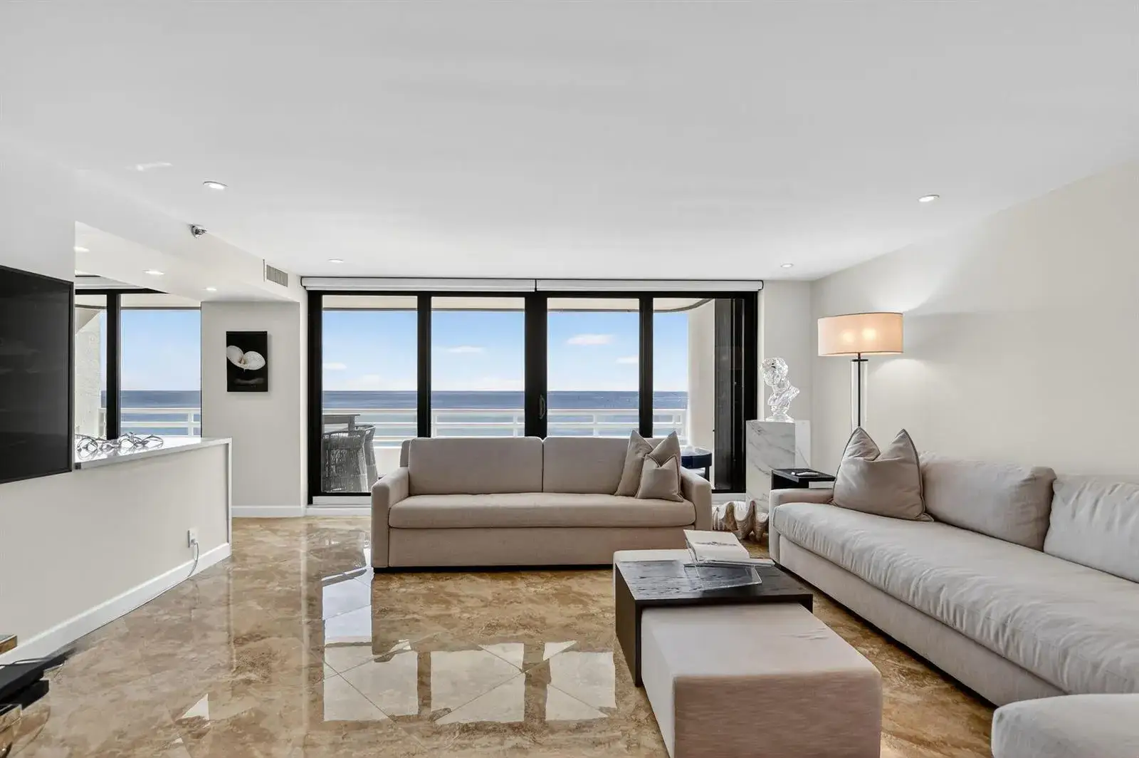 1500 S Ocean Boulevard # 704, Boca Raton FL 33432