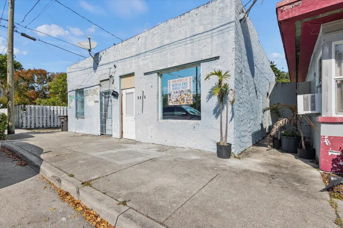 1504 N Sapodilla Avenue, West Palm Beach FL 33401