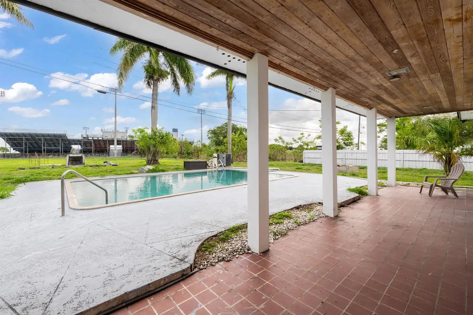 360 Kismet Avenue, Pahokee FL 33476 photo 5