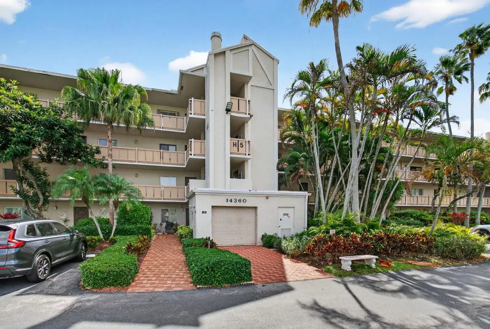 14360 Strathmore Lane # 406, Delray Beach FL 33446 photo 3