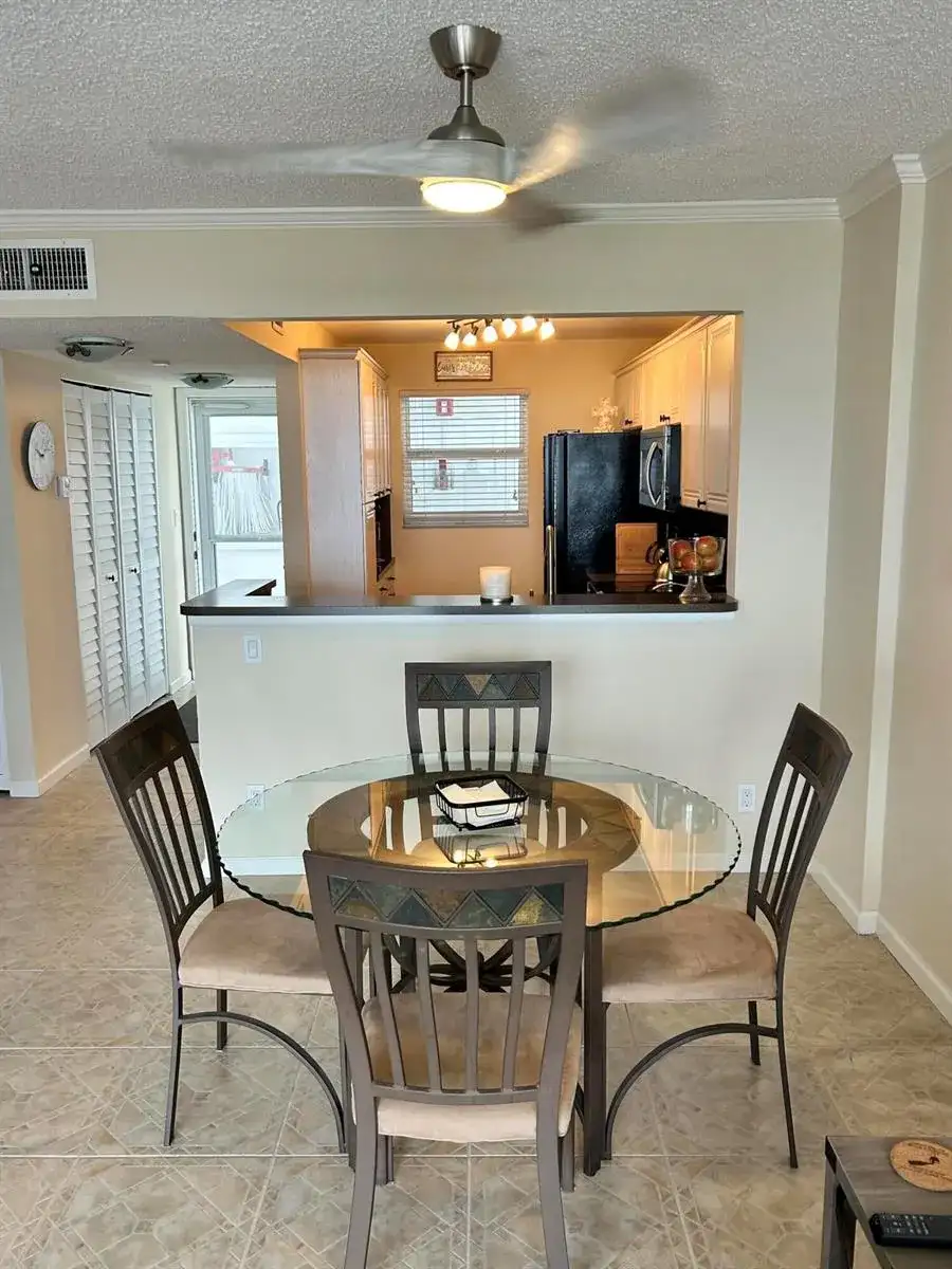 1391 S Ocean Boulevard, Pompano Beach FL 33062 photo 4