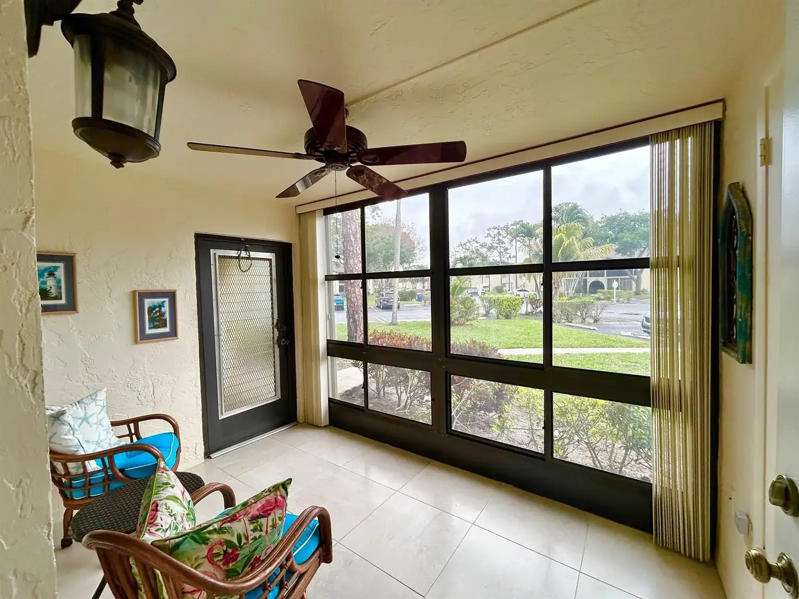 140 Lake Pine Circle # 1, FL 33463 photo 4