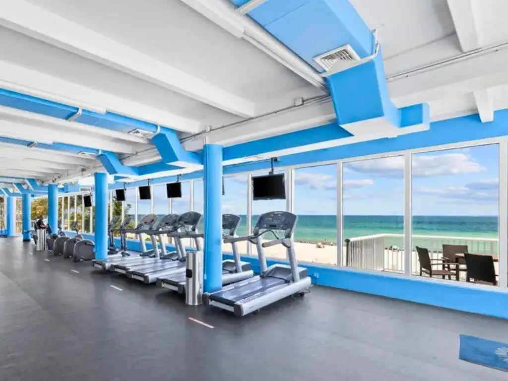 5401 Collins Avenue Apt 144, Miami Beach FL 33140 photo 4
