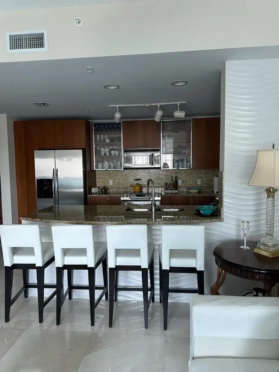 1945 S Ocean Drive # 609, Hallandale Beach FL 33009 photo 4