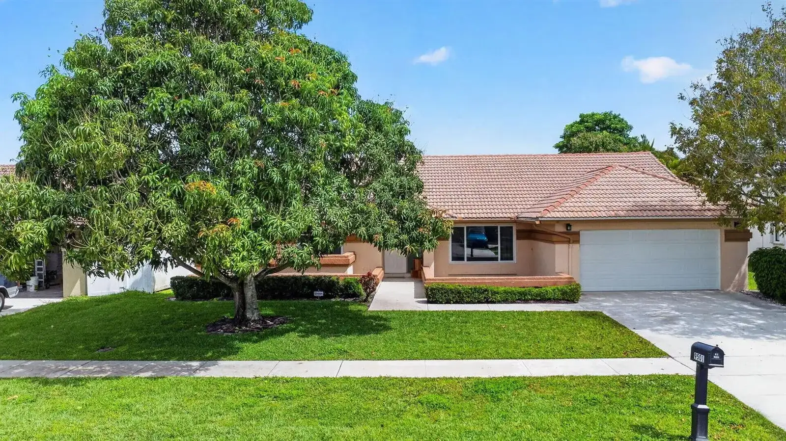 9501 Majestic Way, Boynton Beach FL 33437 photo 5