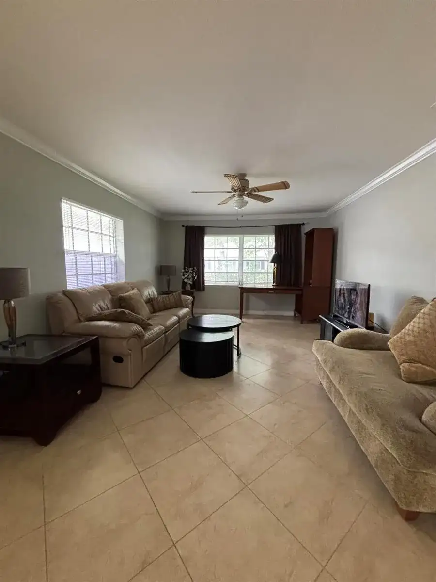 10084 S 42nd Dr Drive # 122, Boynton Beach FL 33436 photo 2