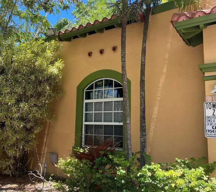 720 NE 3rd, Fort Lauderdale FL 33304