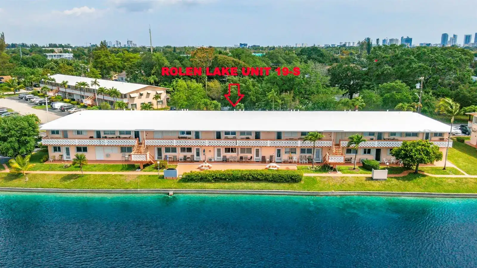 900 SW 10th Terrace # 19, Hallandale Beach FL 33009