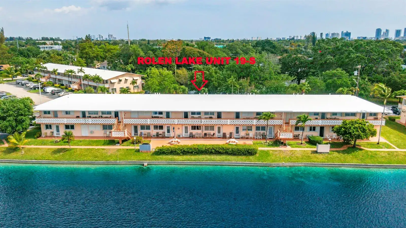 900 SW 10th Terrace # 19, Hallandale Beach FL 33009