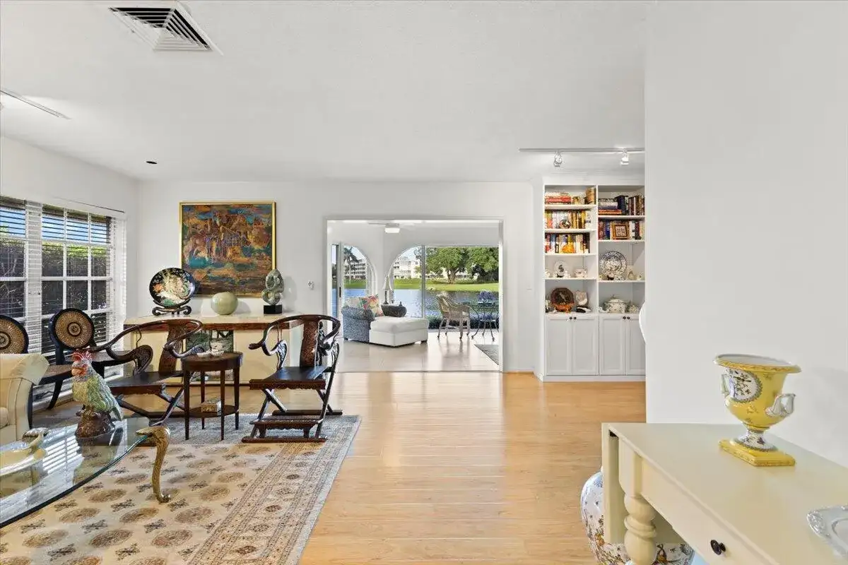 233 Rio Vista Circle # 233, Atlantis FL 33462 photo 3