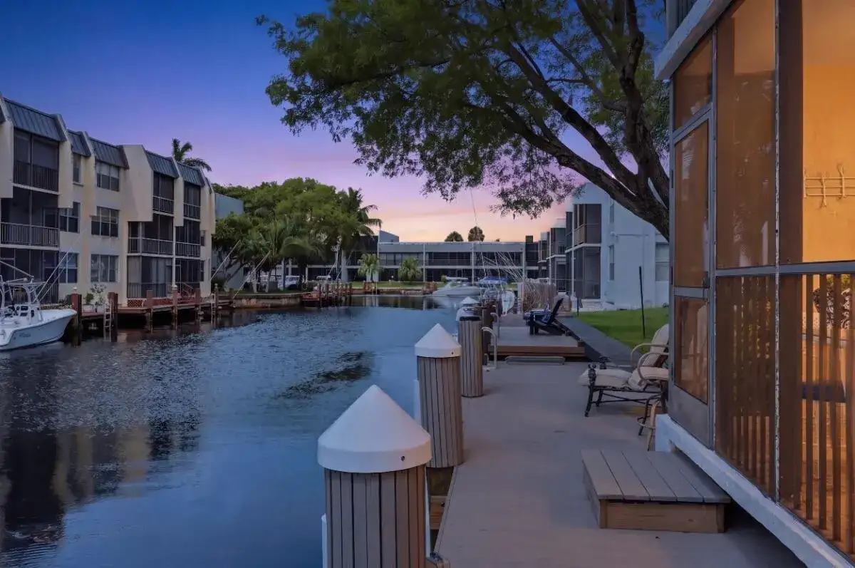 777 S Federal Highway # 104l, Pompano Beach FL 33062 photo 2