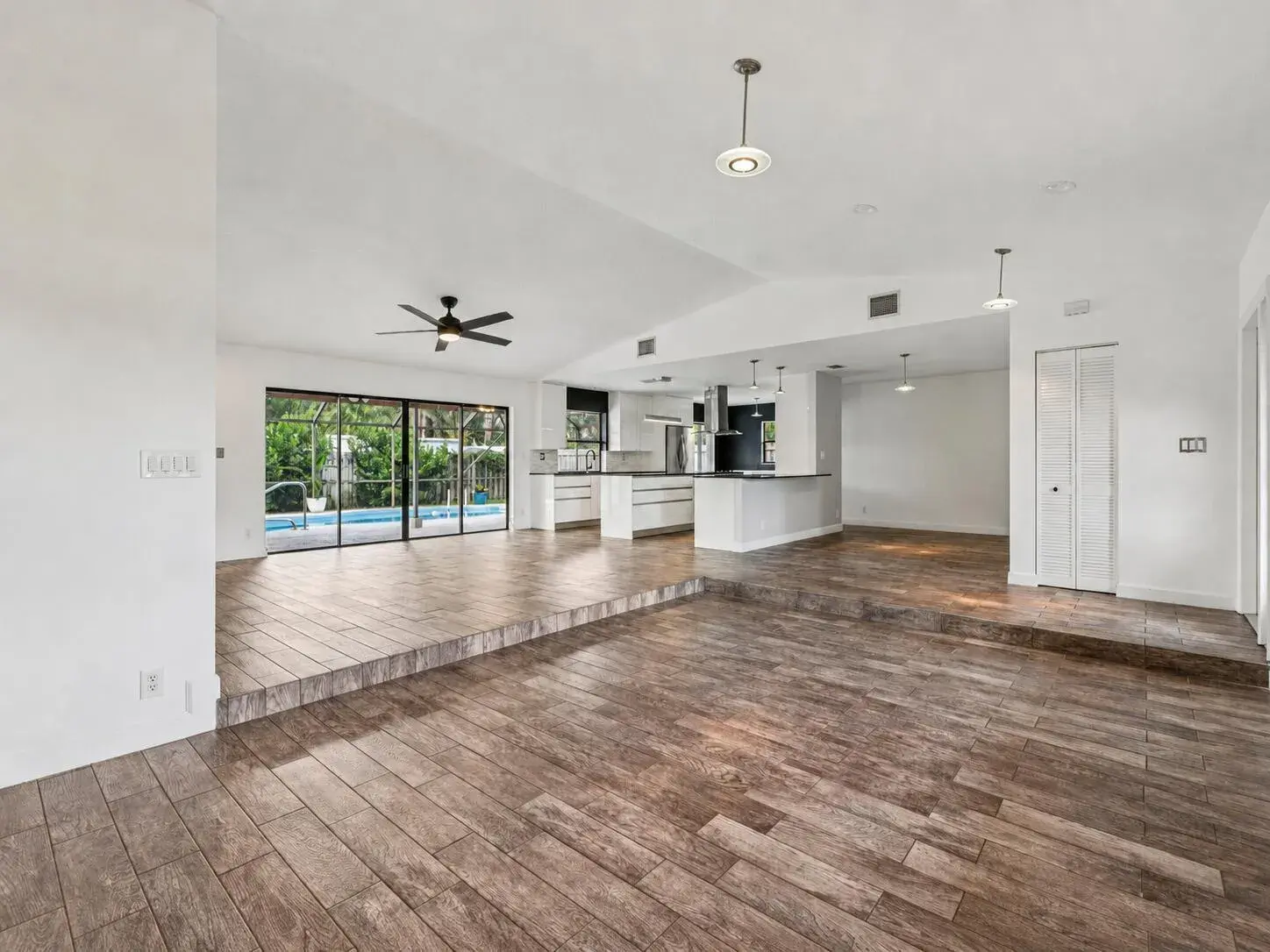 17679 Woodview Terrace, Boca Raton FL 33487 photo 4