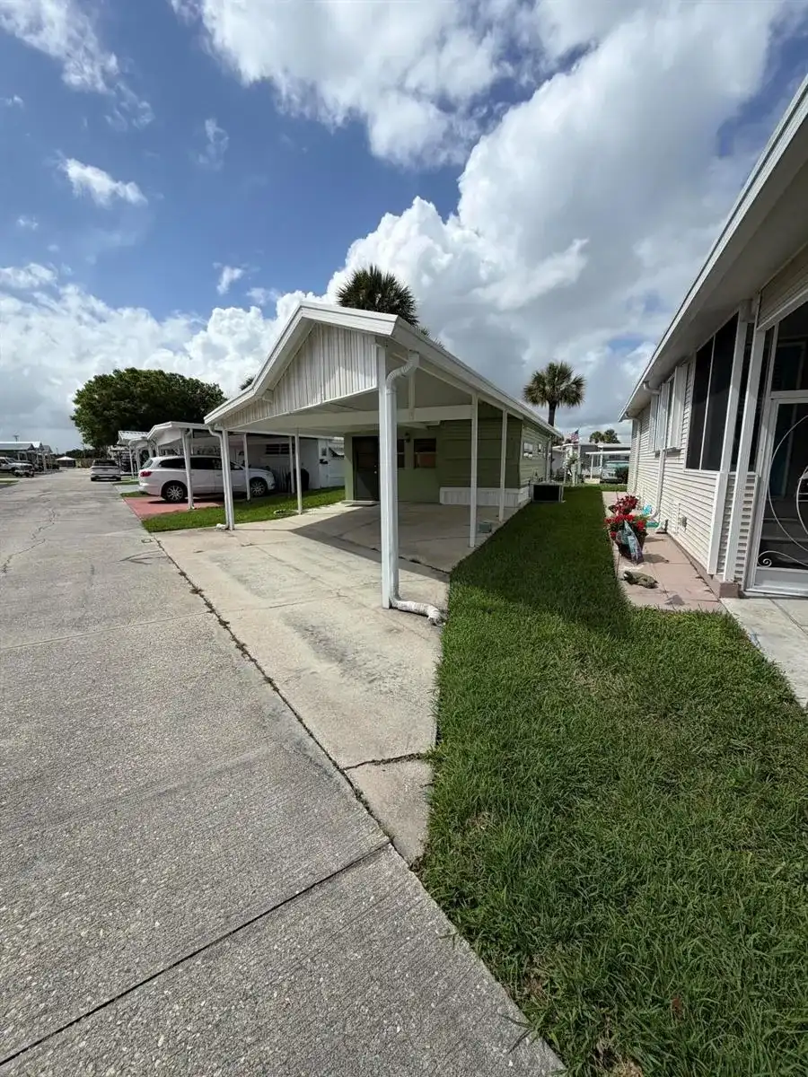 6511 SE 56th Street, Okeechobee FL 34974
