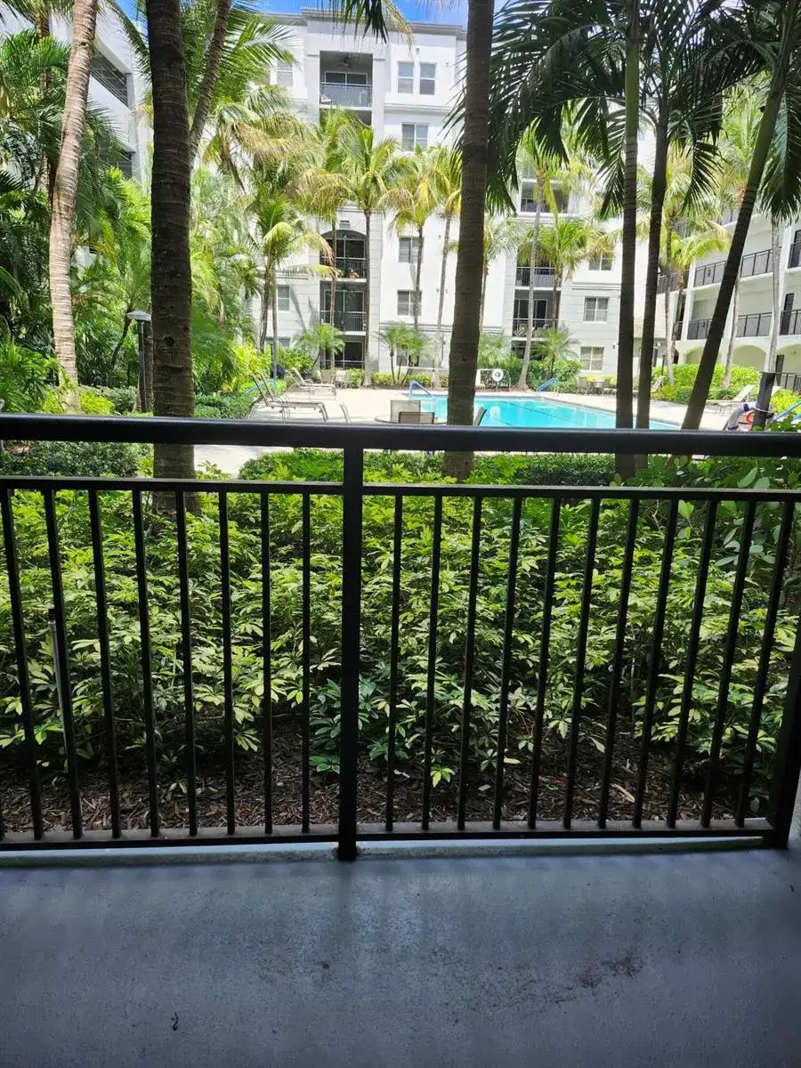 1660 Renaissance Commons Boulevard # 2122, Boynton Beach FL 33426