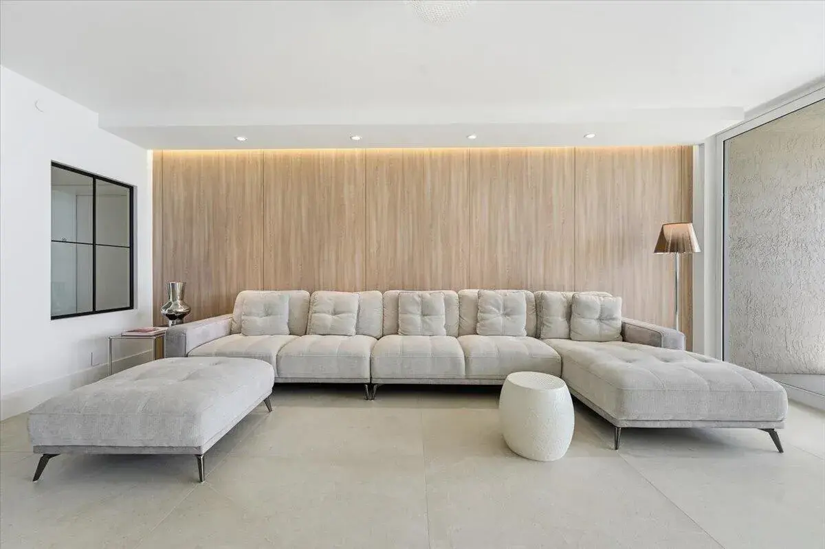 3100 N Ocean Boulevard N # 1902, Fort Lauderdale FL 33308