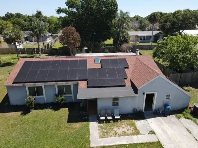 4904 Myrtle Drive, Fort Pierce FL 34982 photo 2