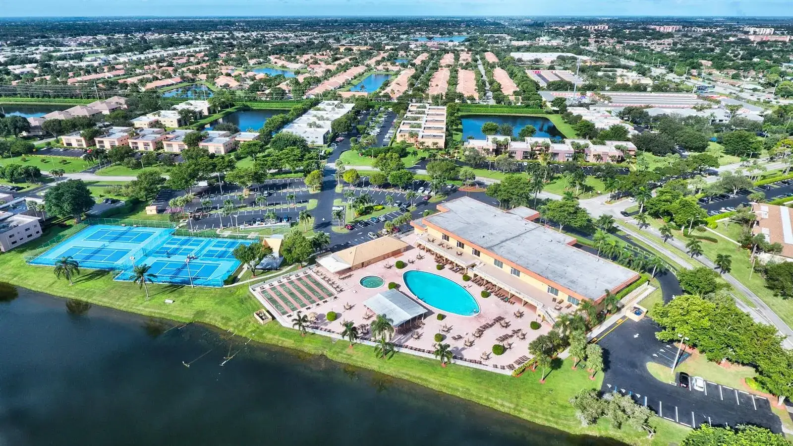 15235 Lakes Of Delray Boulevard # 299, Delray Beach FL 33484 photo 2