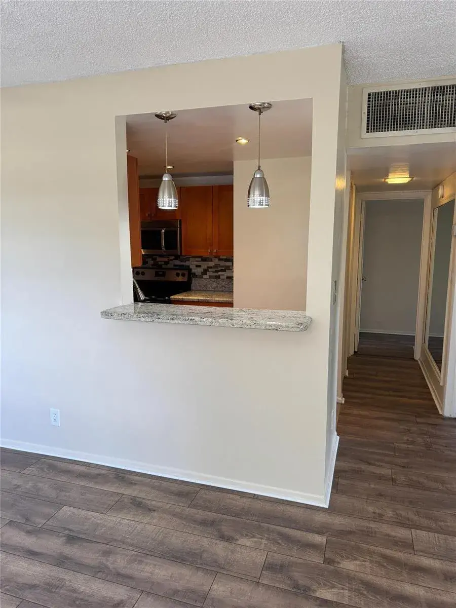 1407 NE 56th Street # 201, Fort Lauderdale FL 33334