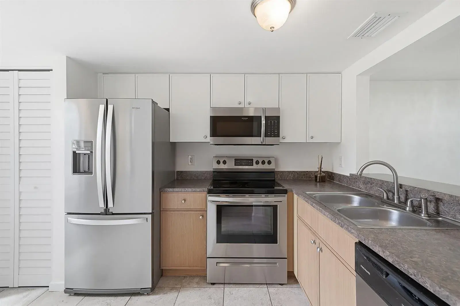 3832 NW 90th Avenue # 3832, Sunrise FL 33351 photo 4