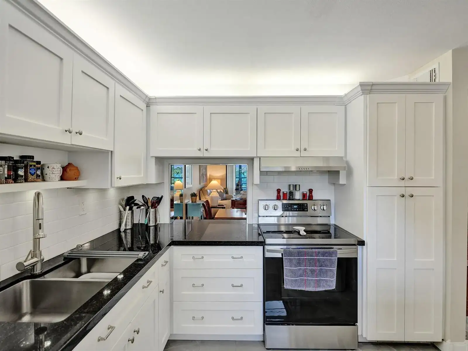 6080 N Sabal Palm Boulevard Unit 305, Tamarac FL 33319 photo 5