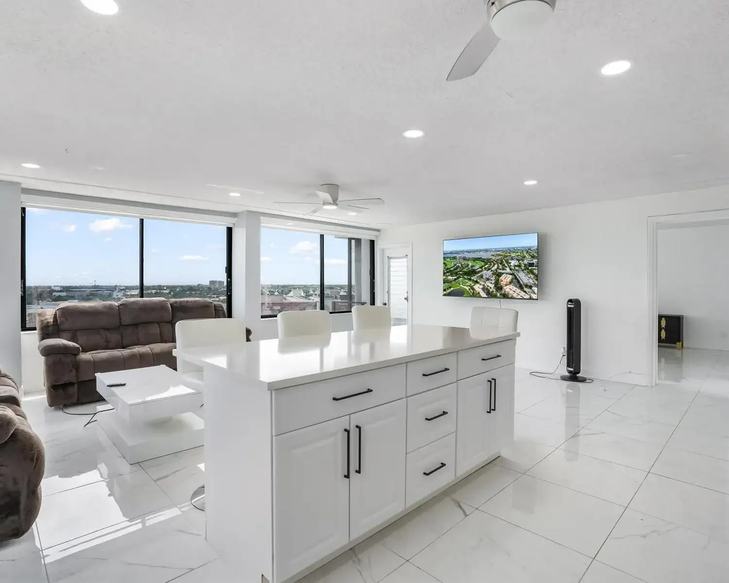 1500 Presidential Way # 806, West Palm Beach FL 33401 photo 2