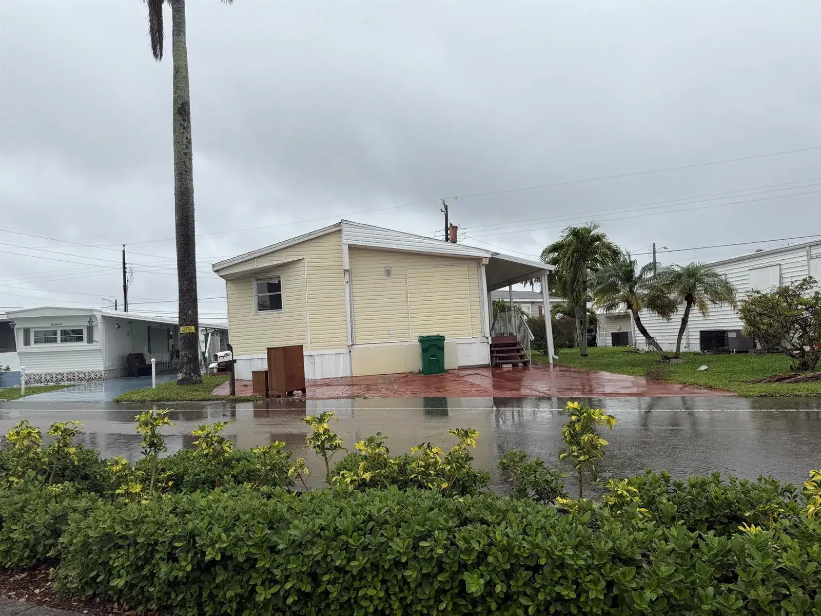 8557 SW 18th Street, Davie FL 33324