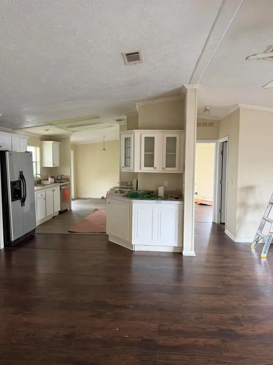 8557 SW 18th Street, Davie FL 33324 photo 4