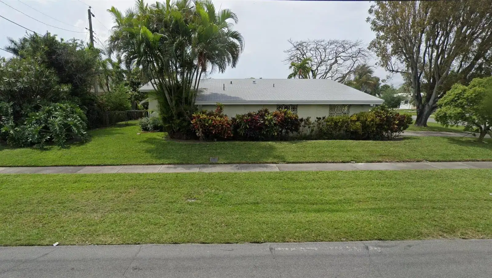 712 NE 23rd Terrace, Pompano Beach FL 33062 photo 5