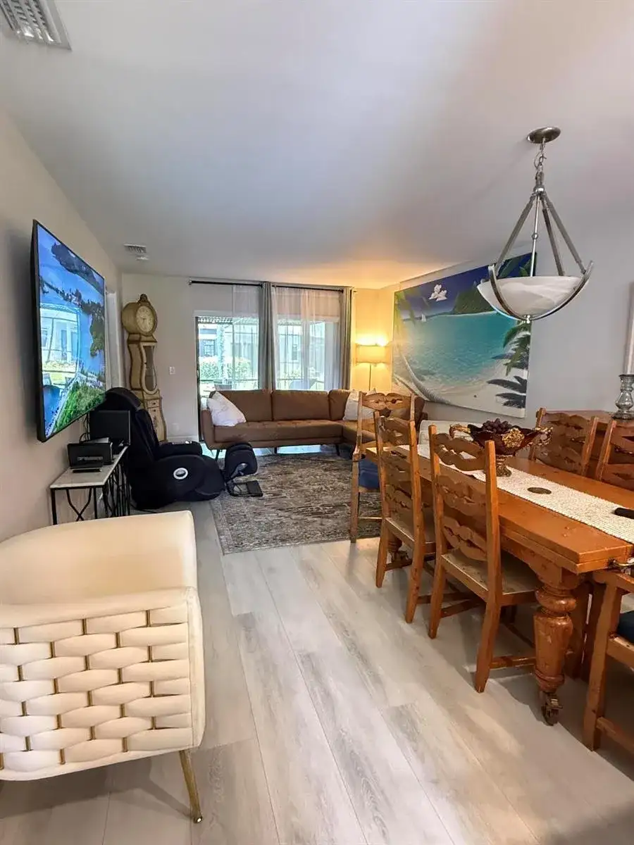 539 NW 36th Avenue # 539, Deerfield Beach FL 33442 photo 3