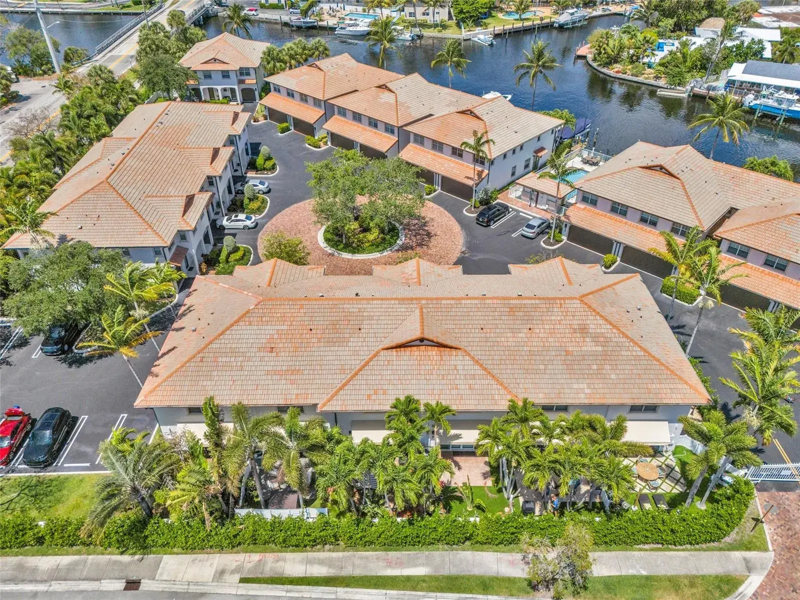 1327 SE 3rd Avenue, Pompano Beach FL 33060