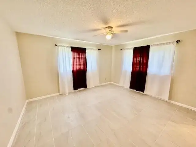 2810 NW 8th Court, Fort Lauderdale FL 33311 photo 2