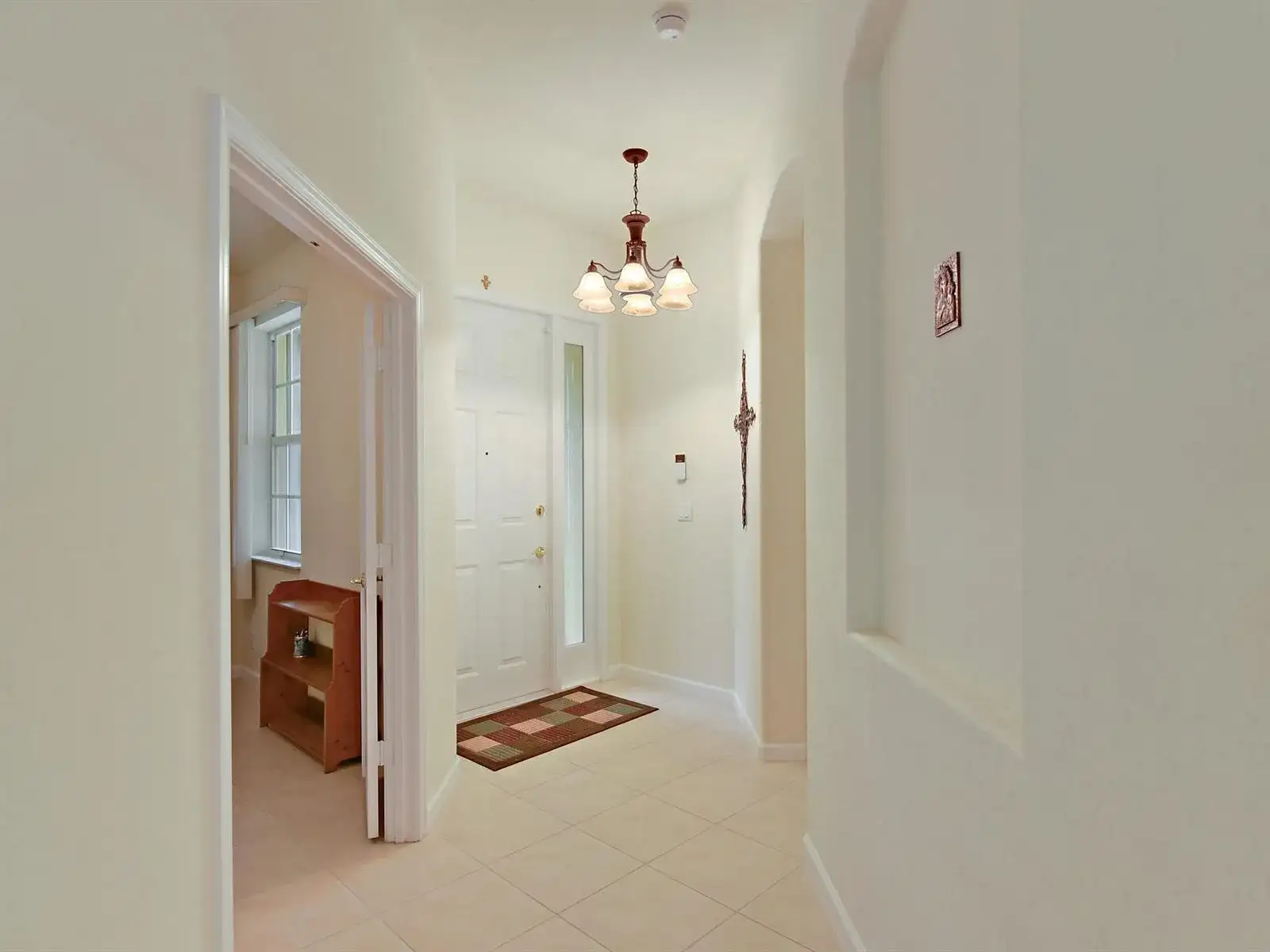 833 NW Rutherford Court NW, Port St. Lucie FL 34983 photo 2