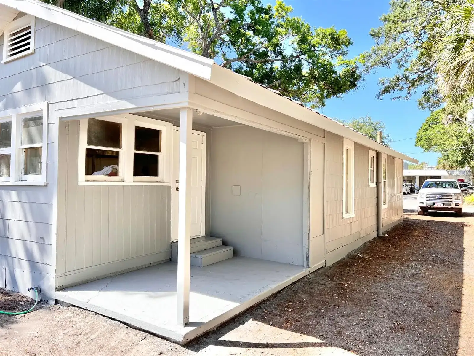1135 17th Place, Vero Beach FL 32960 photo 3