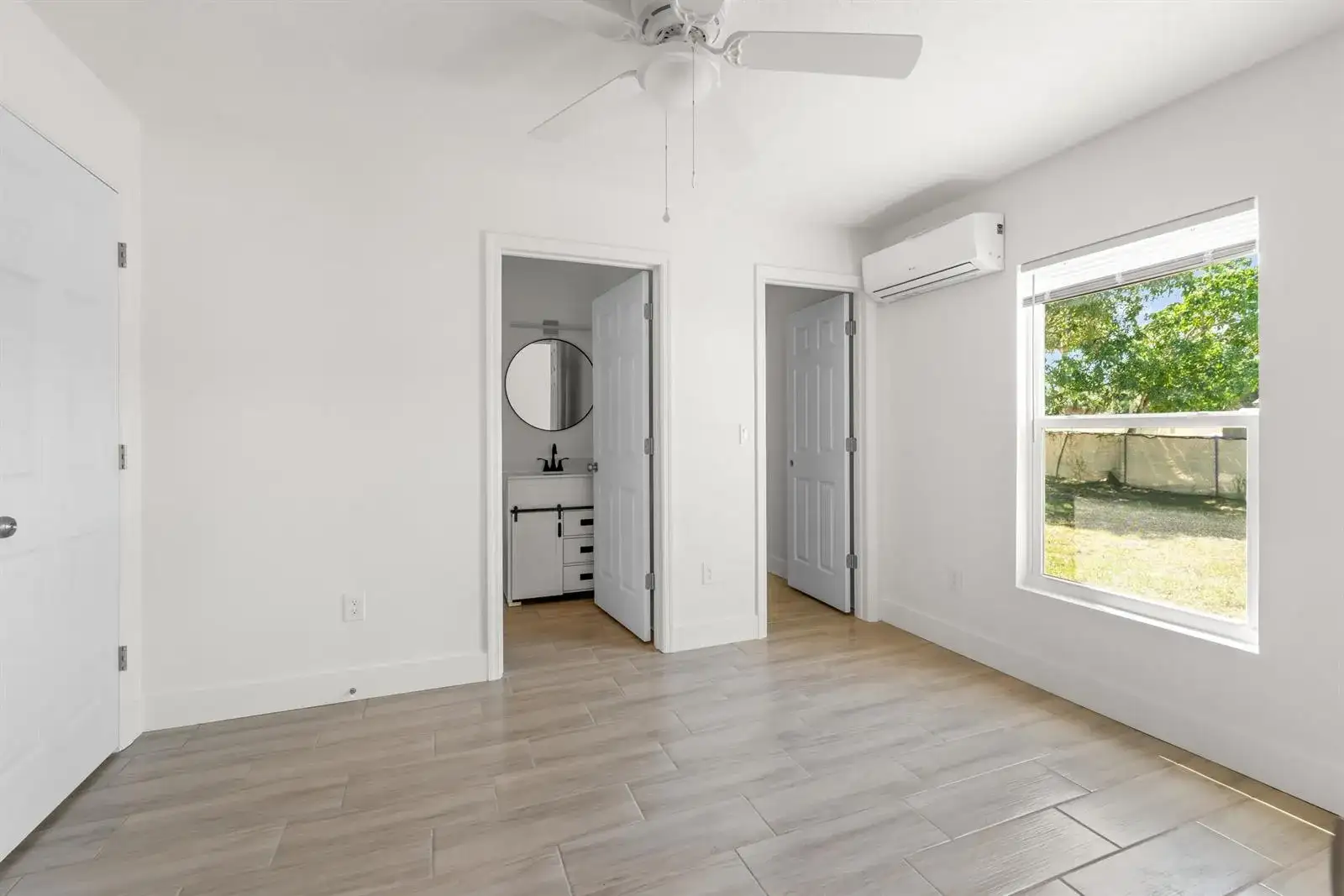 1135 17th Place, Vero Beach FL 32960 photo 5