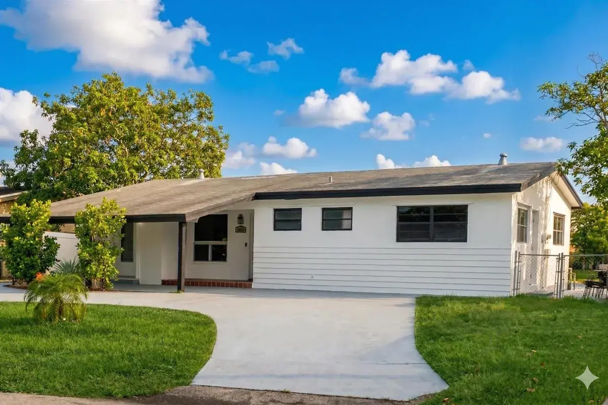 1067 SW 3rd Street, Hallandale Beach FL 33009