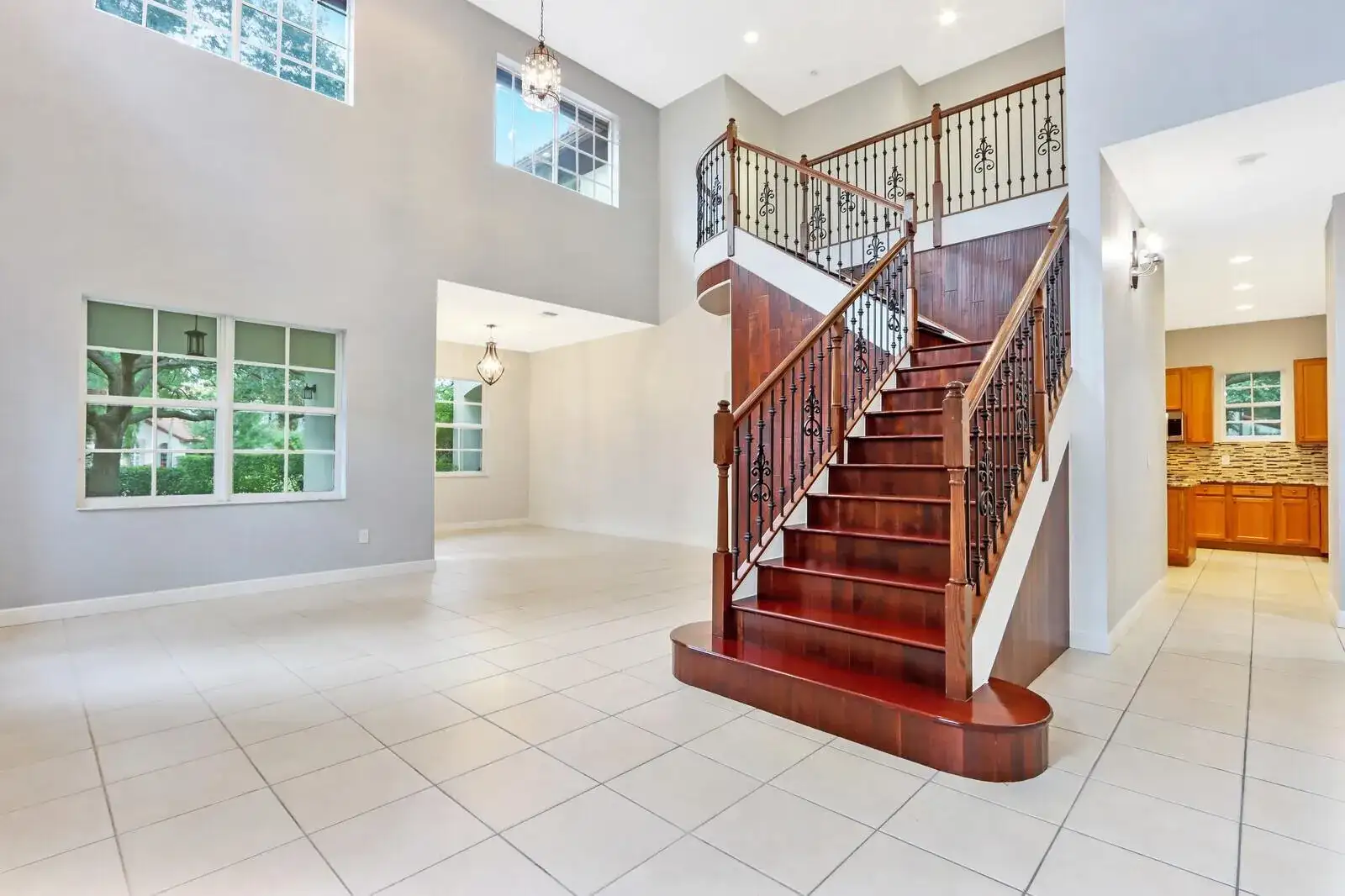 1904 Flower Drive, Palm Beach Gardens FL 33410 photo 5