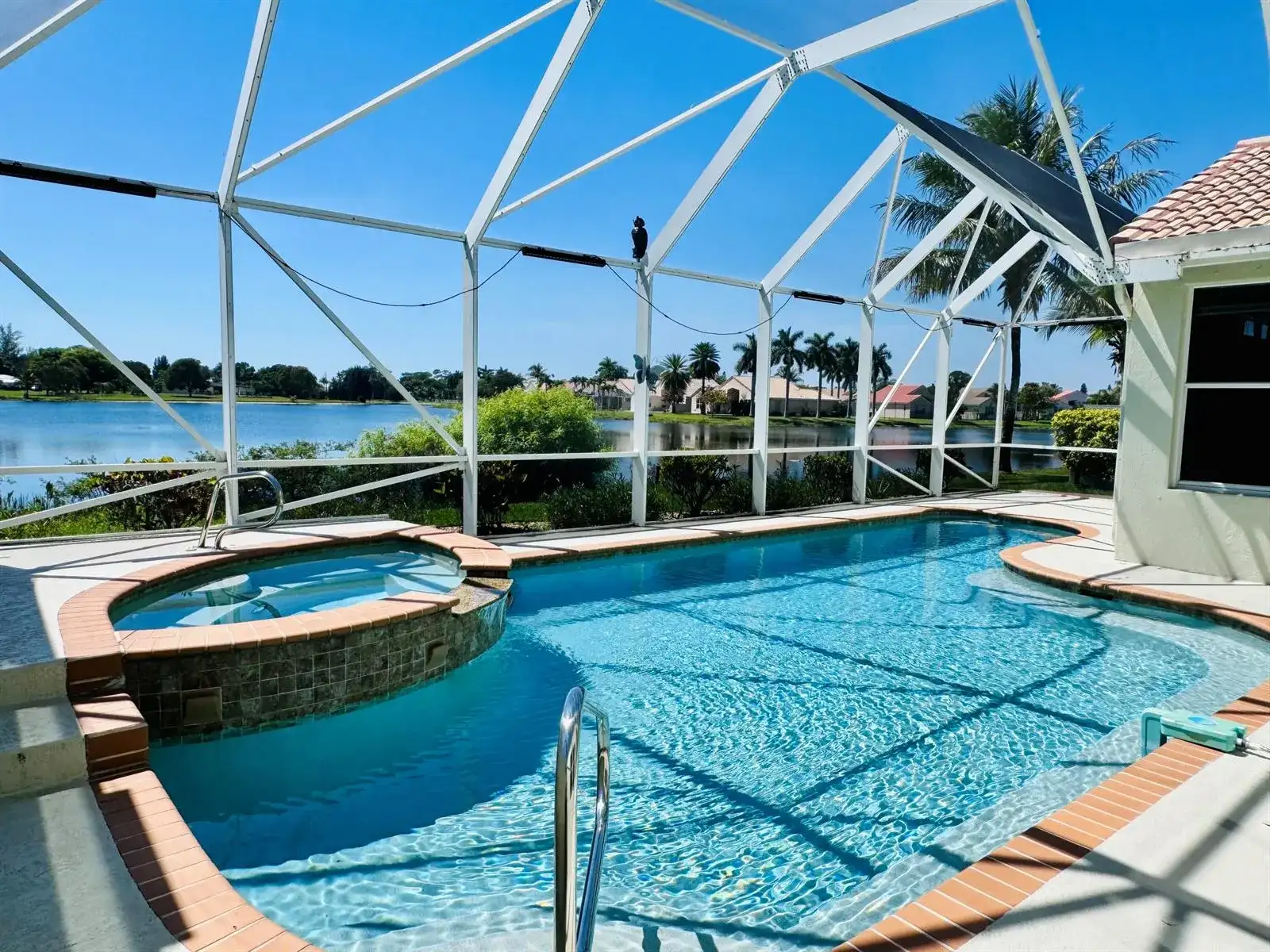 9360 Cove Point Circle, Boynton Beach FL 33472 photo 2