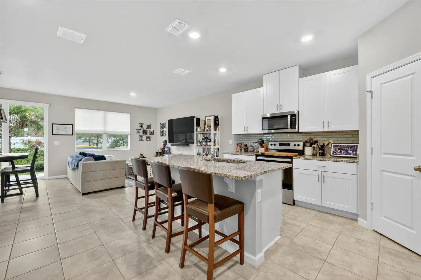 5672 SE Edgewater Circle, Stuart FL 34997 photo 5