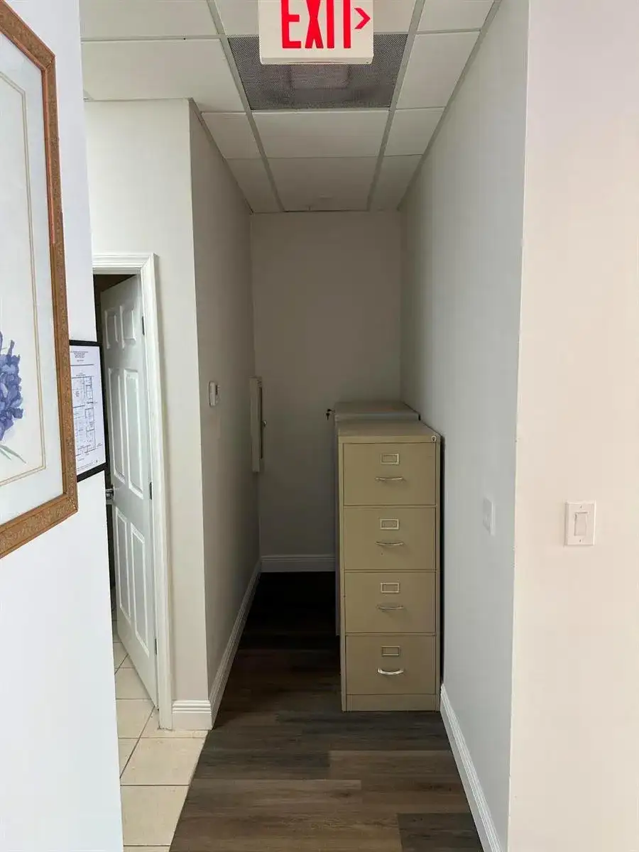6435 W Commercial Boulevard, Lauderhill FL 33319 photo 5