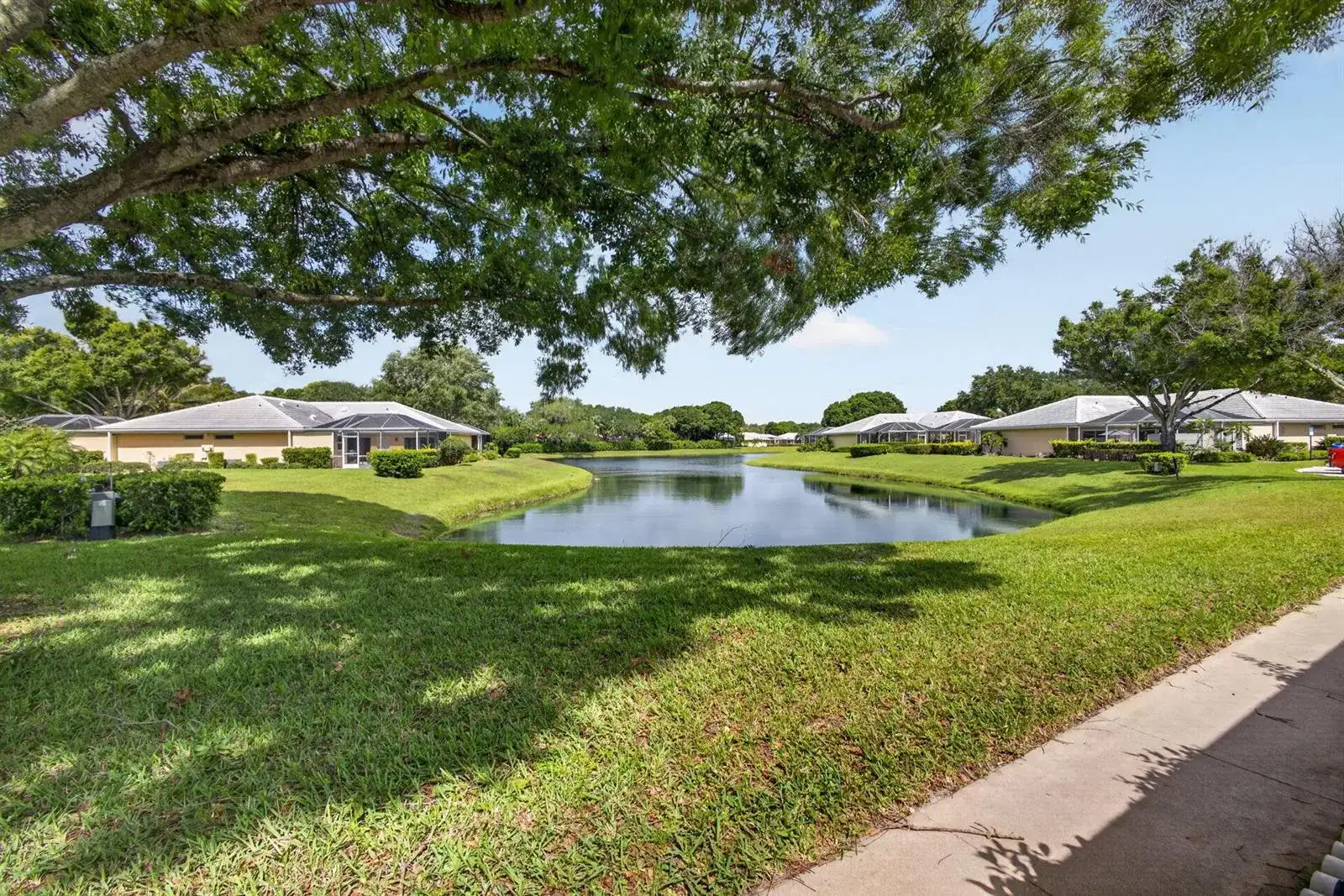 1504 Springdale Court, Palm Beach Gardens FL 33403 photo 3