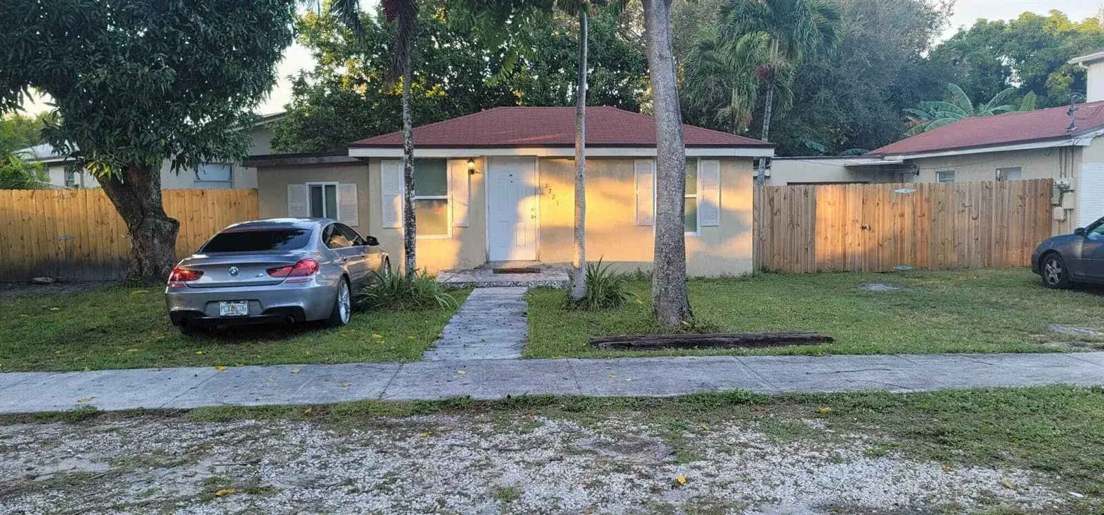 5721 Fillmore Street, Hollywood FL 33021