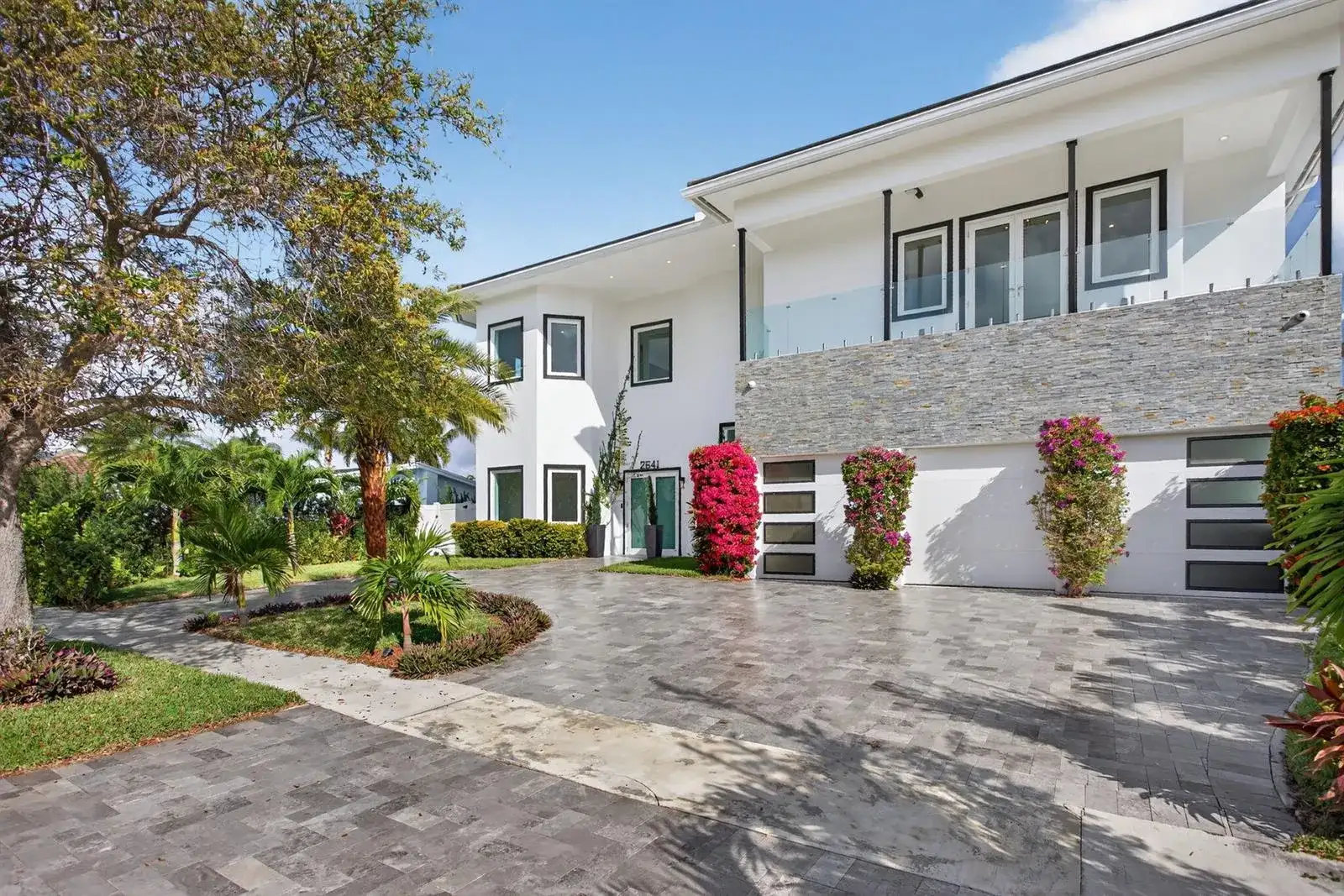 2641 NE 48th Street, Lighthouse Point FL 33064 photo 2