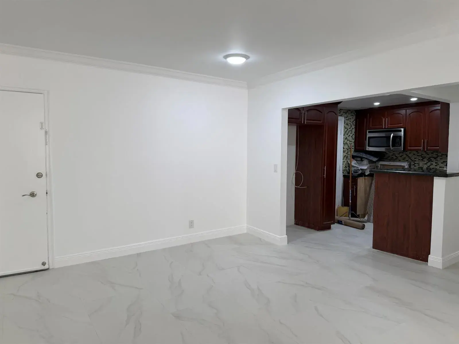 2161 NE 68 Street NE Unit 303, Fort Lauderdale FL 33308