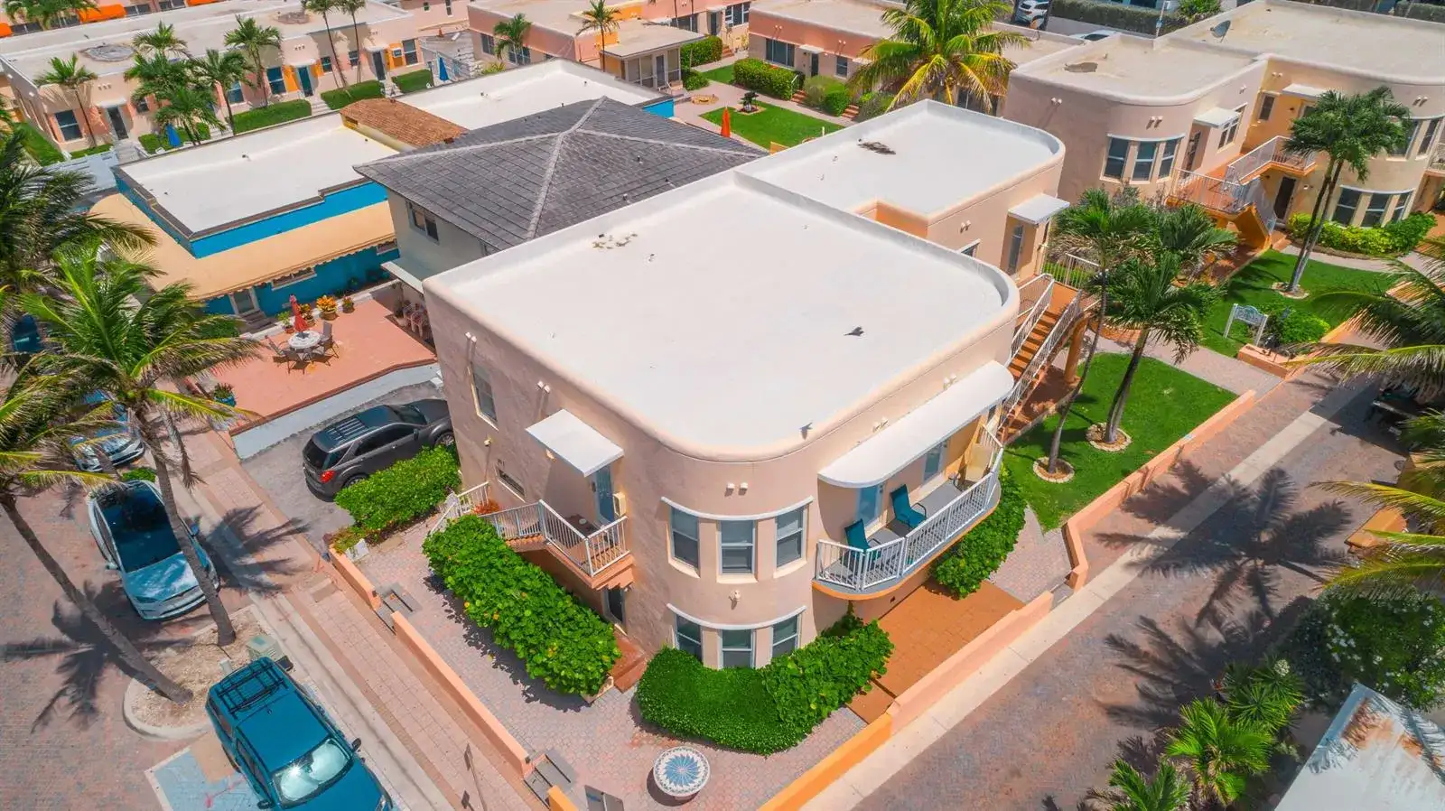 311 Connecticut Street # 4, Hollywood FL 33019 photo 3