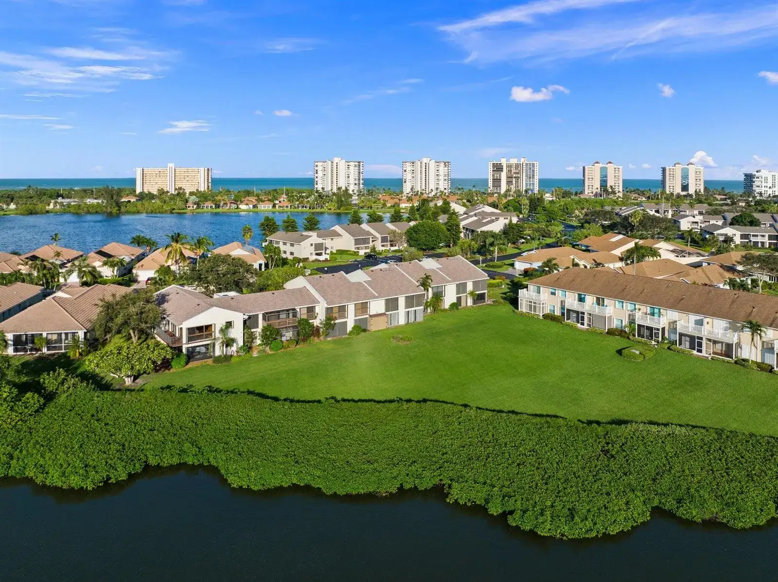 3225 S Lakeview Circle # 202, Fort Pierce FL 34949 photo 5