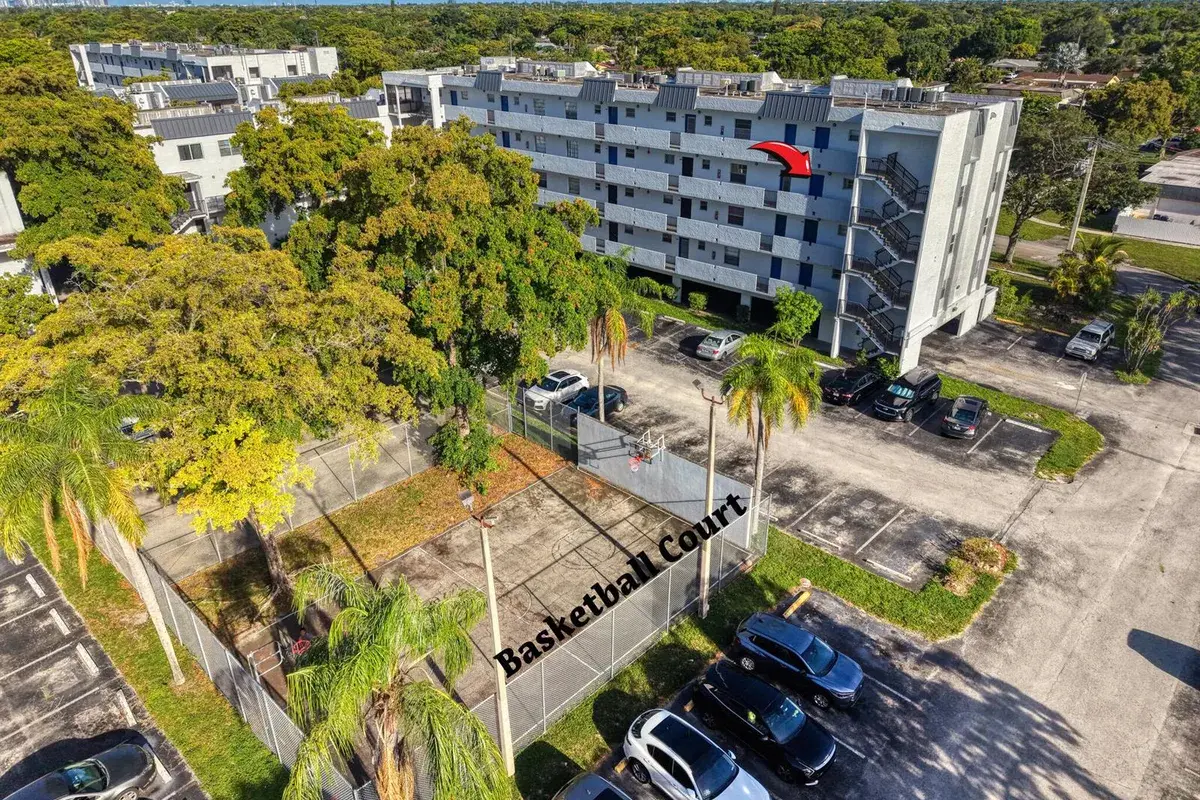 7541 NW 16th Street # 1411, Plantation FL 33313
