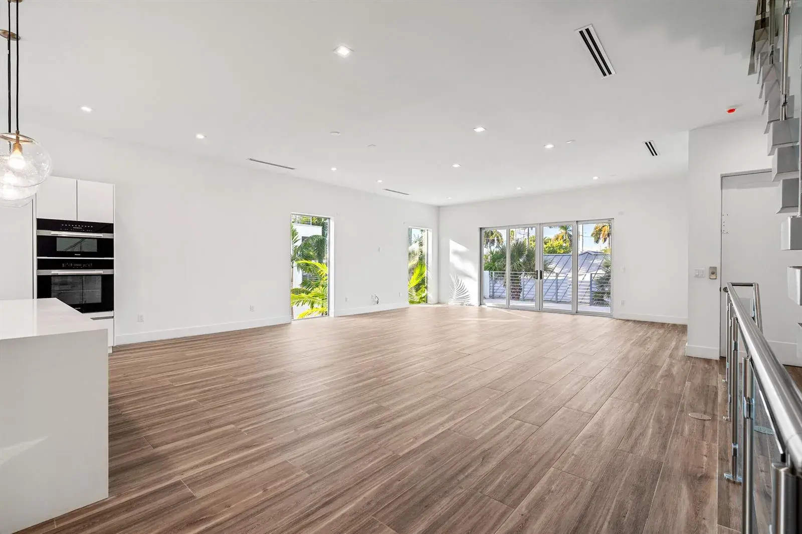 11 SE 11th Avenue, Fort Lauderdale FL 33301
