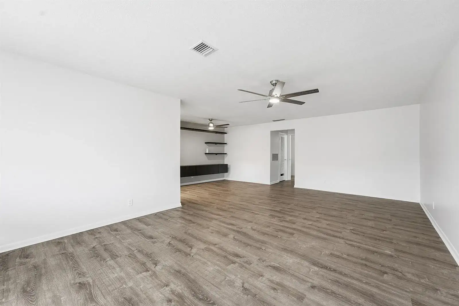 355 Main Boulevard # C, Boynton Beach FL 33435 photo 2